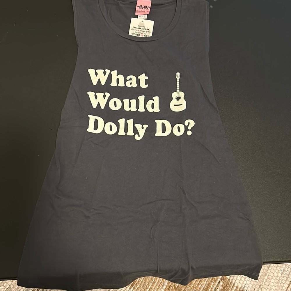 Ali Dee WWDD tank size small
